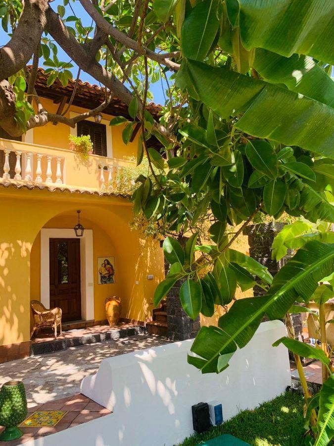 Villa Le Gemelle Dell'Alcantara Motta Camastra Exterior foto